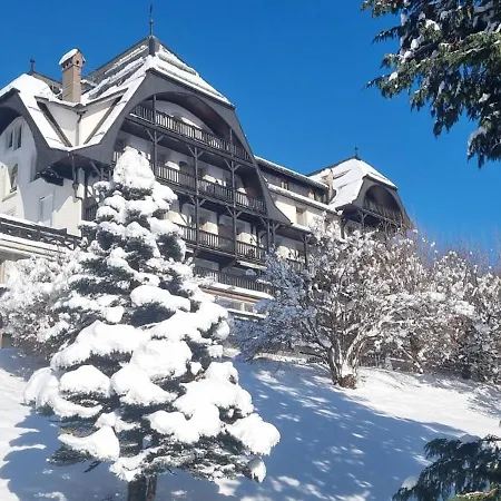 Cozy Swiss Getaway With Mountain Views