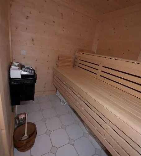 Cozy Swiss Getaway With Mountain Views Chateau-d'Oex